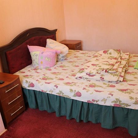 Studio apartment Cernihiv Exterior foto